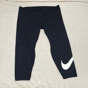 Nike plus size leggings